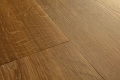 Panel winylowy Quick-Step Bloom AVMPU40090 — Dąb brązowy jesienny - detal struktury producenta 3